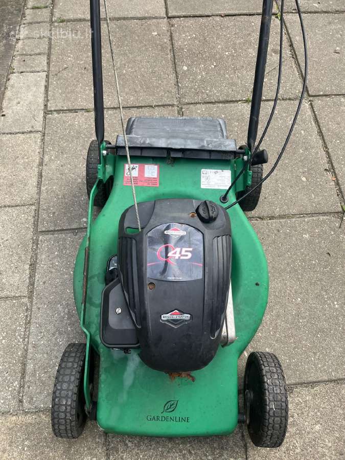 Gardenline Glr2 benzininė savaeigė vejapjovė