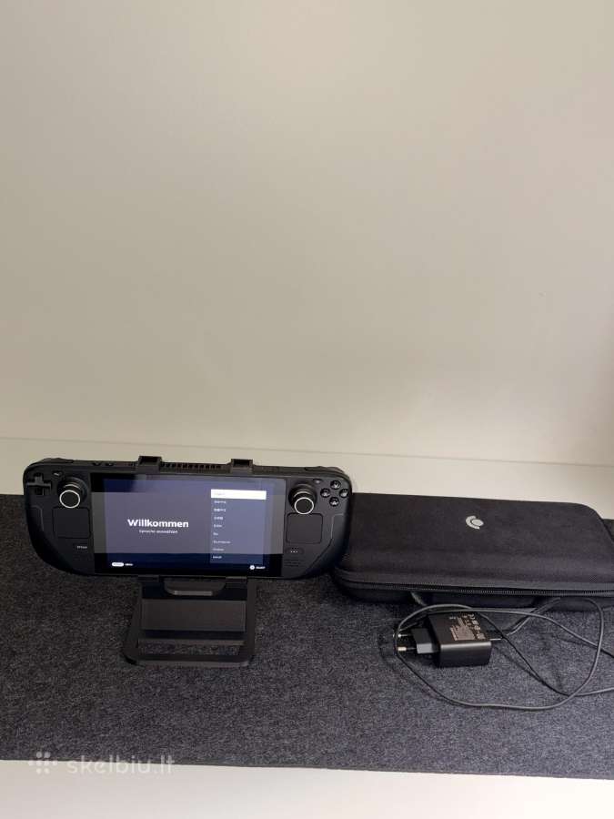 Steam Deck LCD - 256gb!