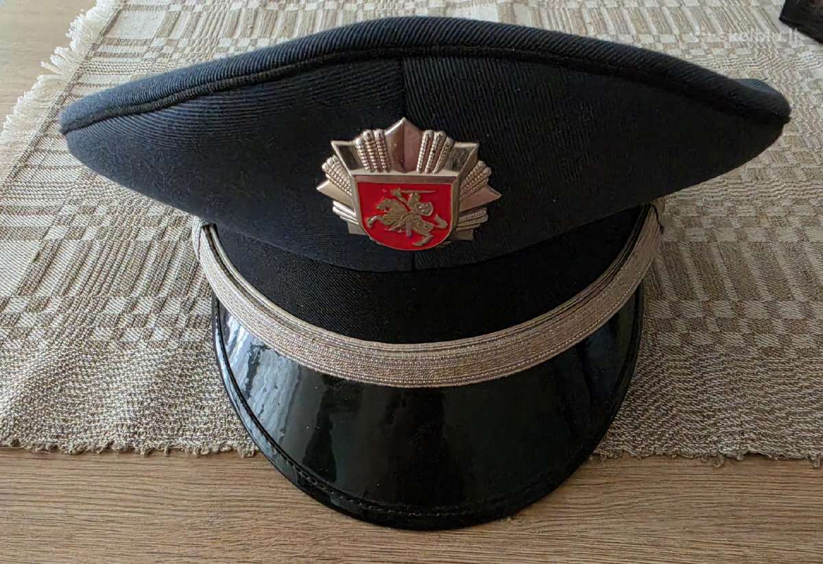 Lietuvos policijos karininko/pareigūno kepurė
