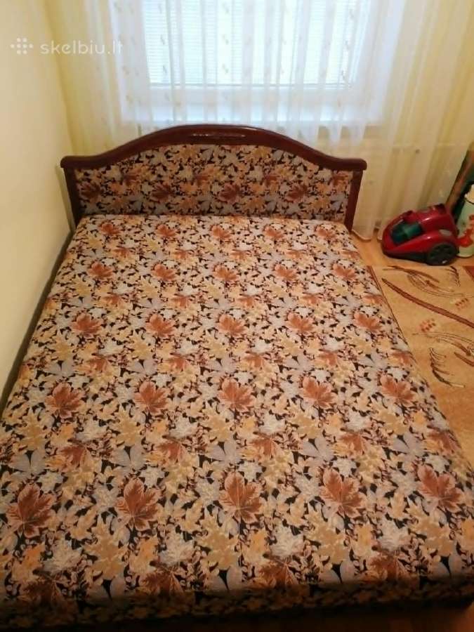 Parduodama lova su daiktadėže