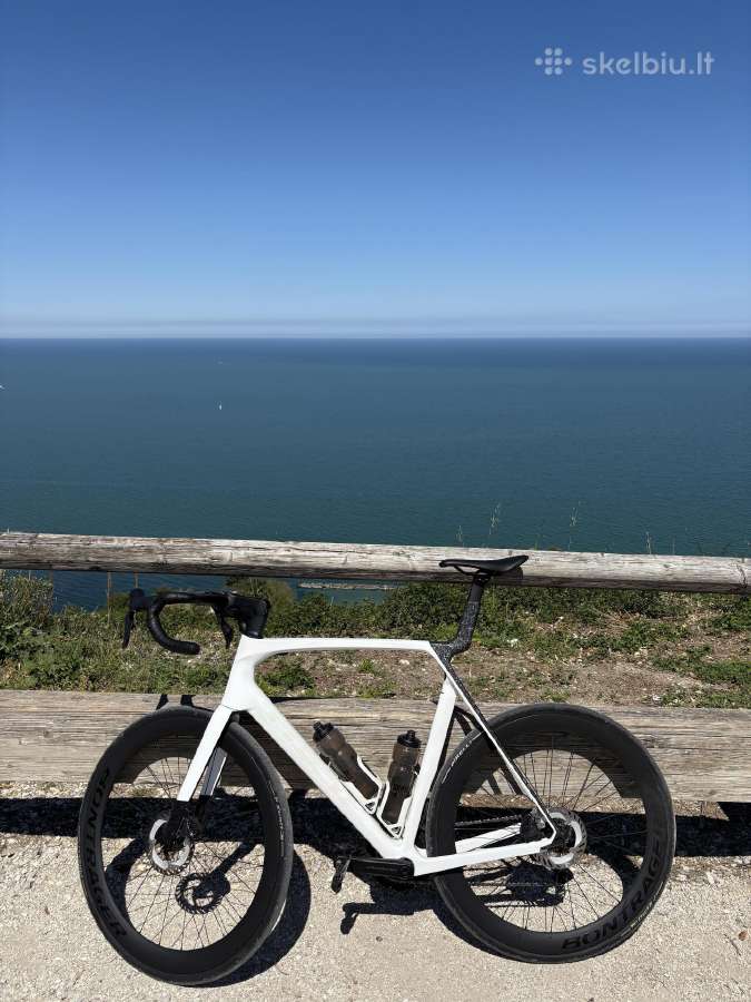 Trek Madone SL 7 Gen 8 - nuotraukos Nr. 4