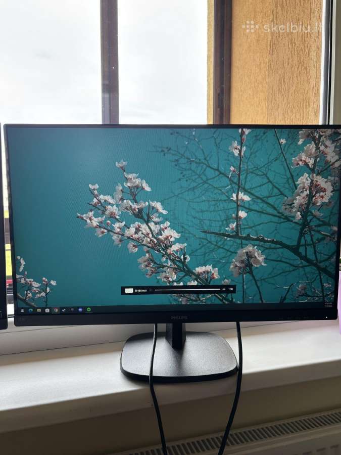 Parduodu Philips 273v7q