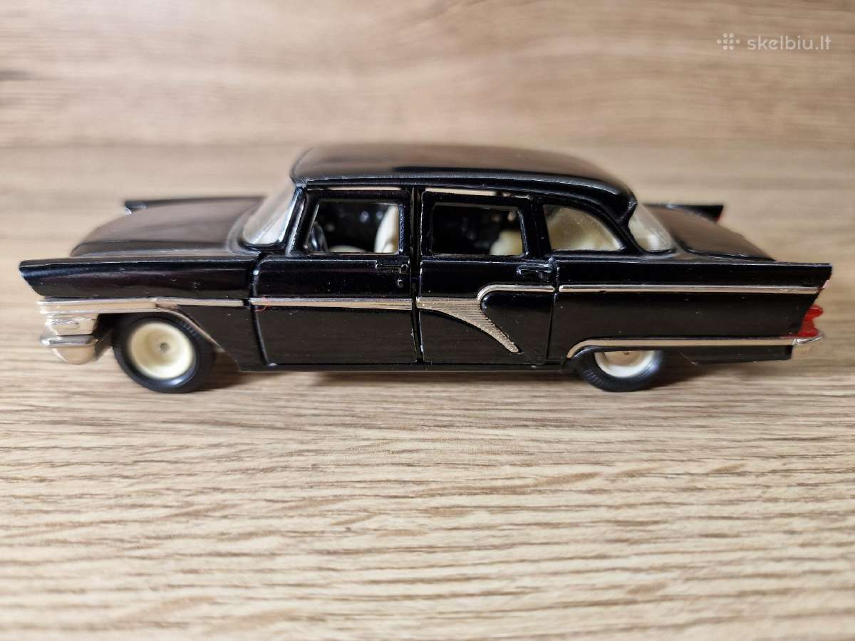 Gaz 13 Čaika 1:43 - nuotraukos Nr. 6