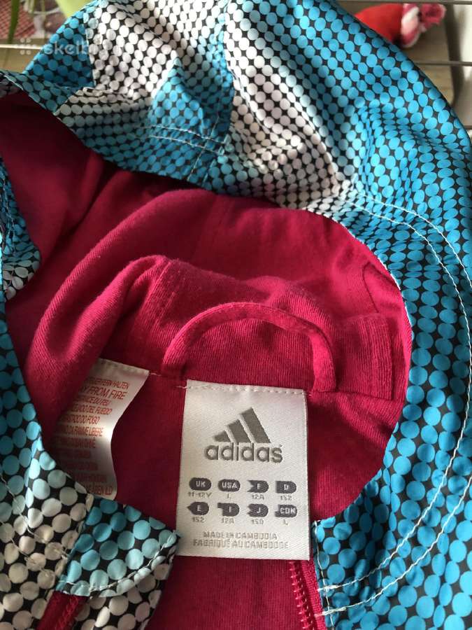 Adidas bliuzonas - nuotraukos Nr. 2