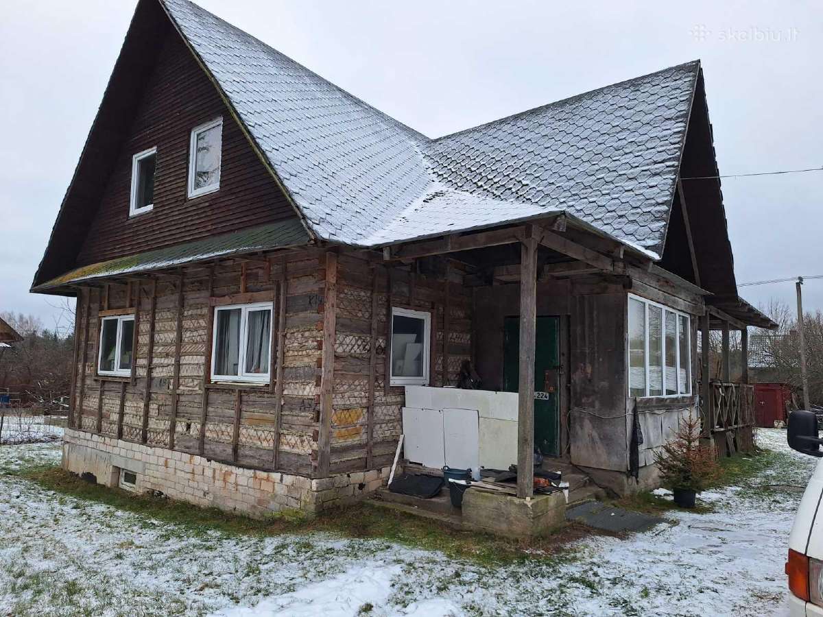 Rastinis namas išardymui