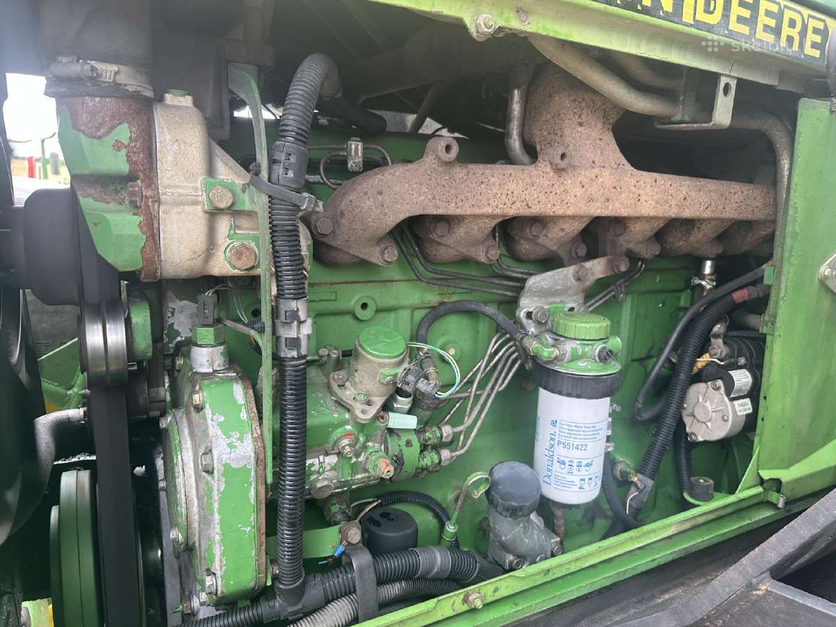 Traktorius john deere 6810 su krautuvu - nuotraukos Nr. 4