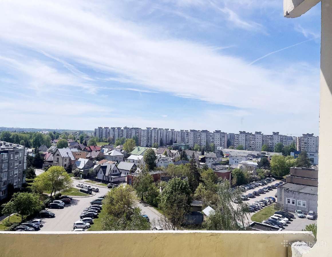 4 kambarių butas su panorama!