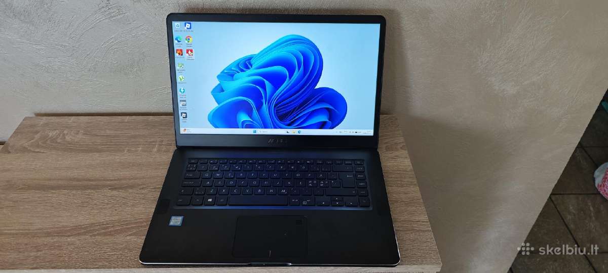 Asus Ux550v nešiojamas kompiuteris