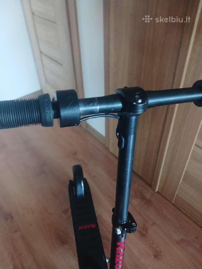 Razor A5 elektrinis paspirtukas - nuotraukos Nr. 4