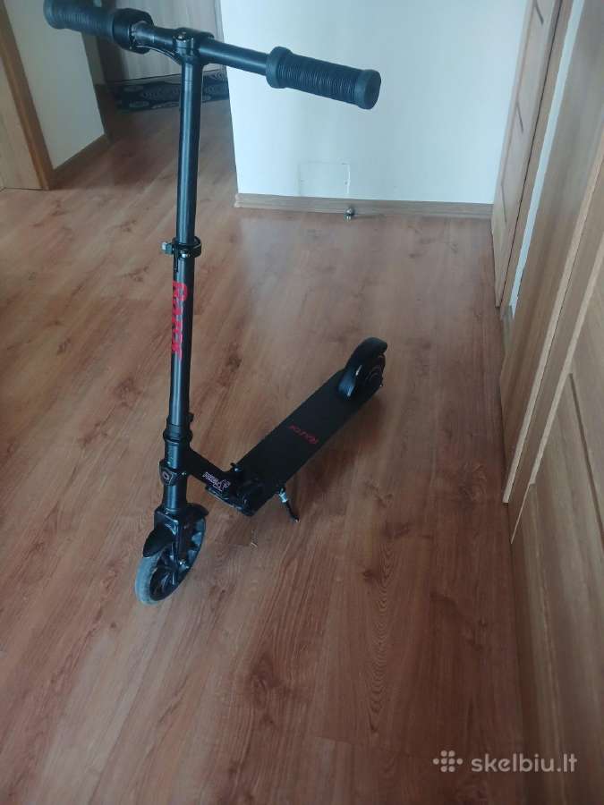 Razor A5 elektrinis paspirtukas - nuotraukos Nr. 5