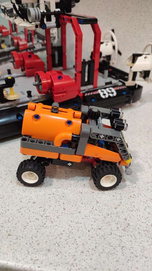 Lego Technic 42076 Hovercraft - nuotraukos Nr. 5