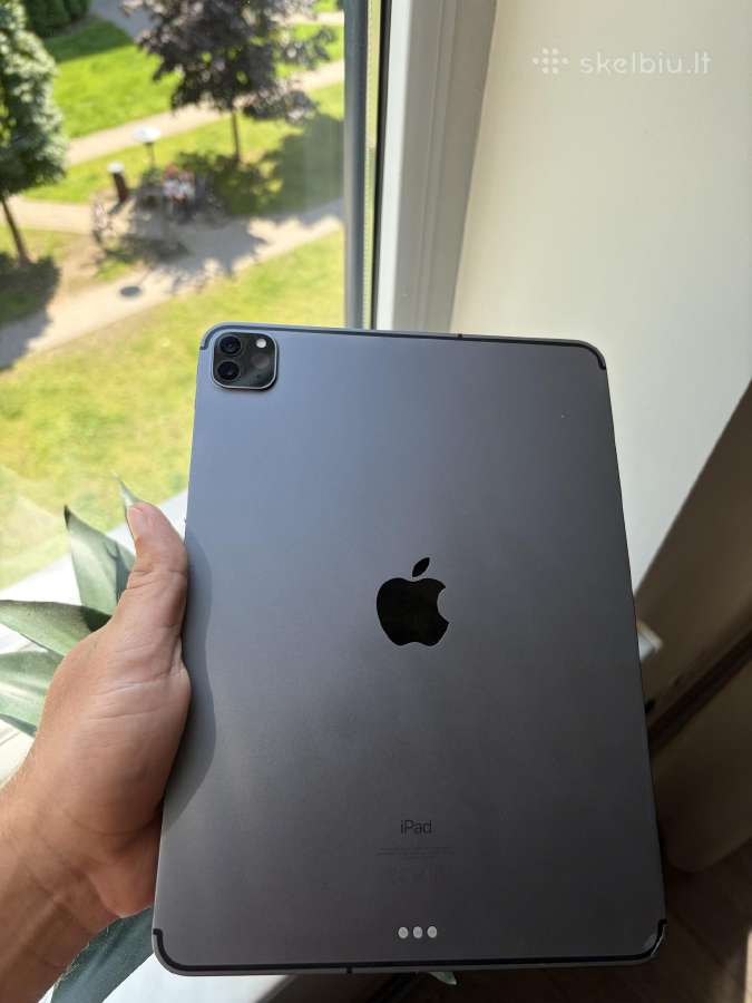 iPad Pro 11 2nd gen 256gb WiFi +sim