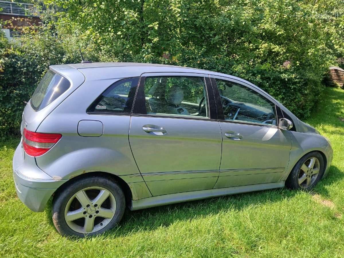 Mercedes B-180 - nuotraukos Nr. 2