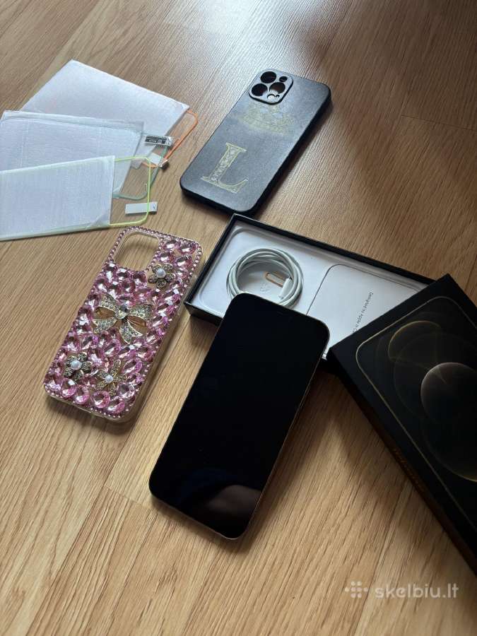 iPhone 12 pro max gold