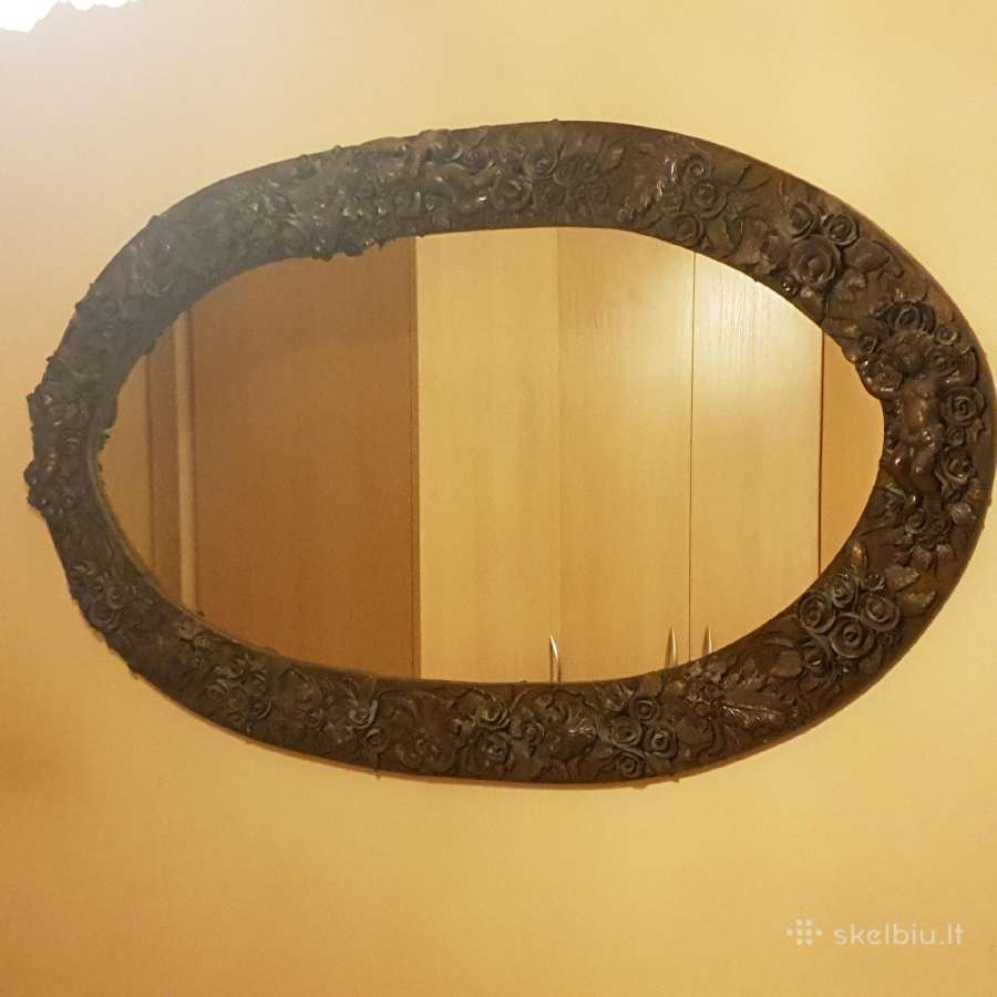 Vintažinis veidrodis (136x76 cm)