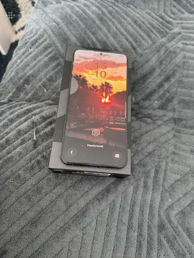 Samsung s22+
