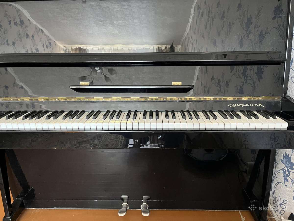 Pianinas Ukraina