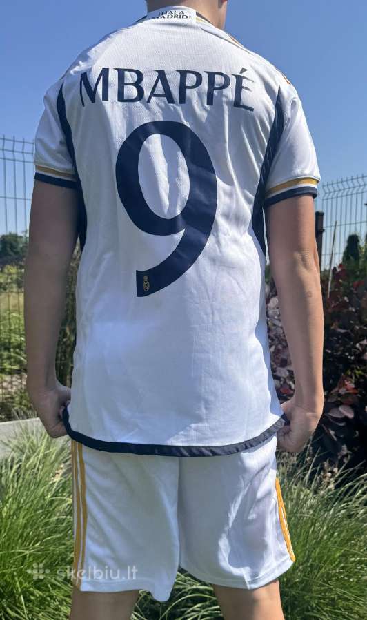 Futbolo apranga - nuotraukos Nr. 3