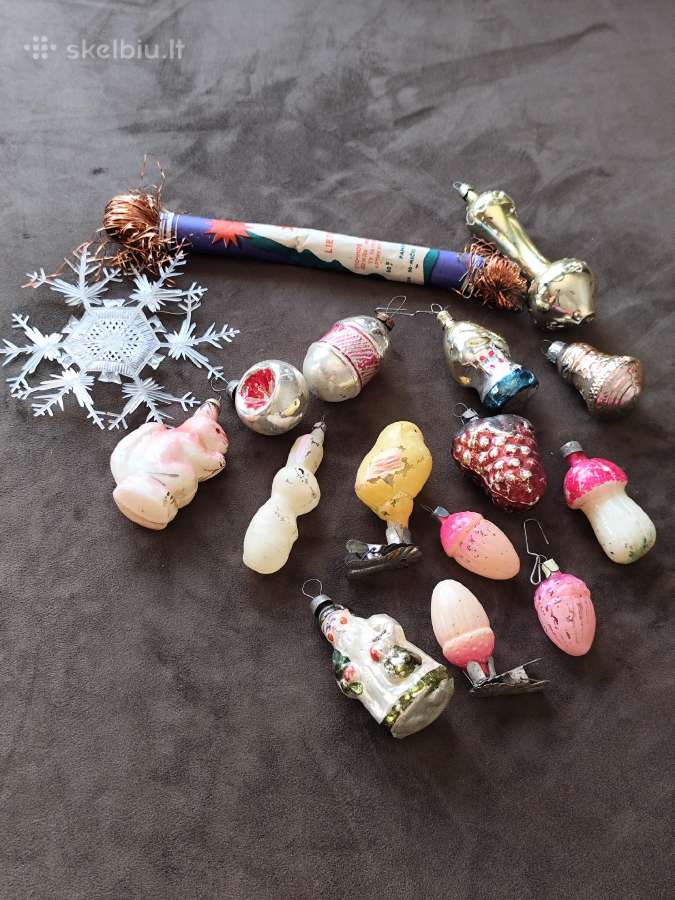 Tarybinių laikų eglutės žaisliukai