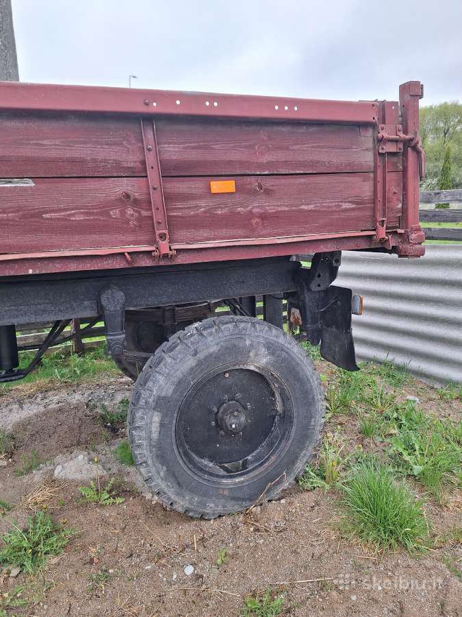 Parduodu traktoriaus priekabą