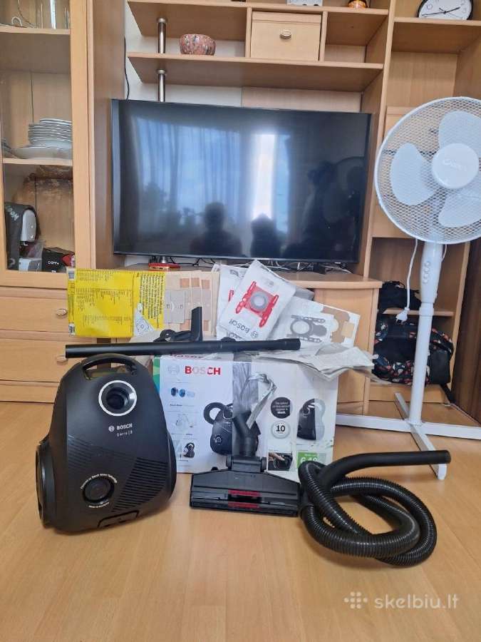 Parduodamas Bosch Serie 2 dulkių siurblys