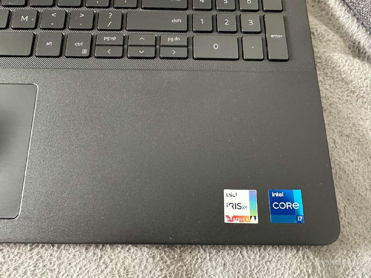 Dell Vostro 3500,i7-1165g7,16gb, 512gb - nuotraukos Nr. 2