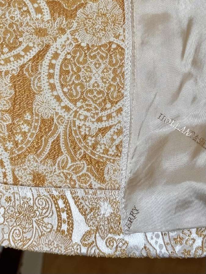 Auksinis kostiumėlis su ornamentais 46 dydis - nuotraukos Nr. 12