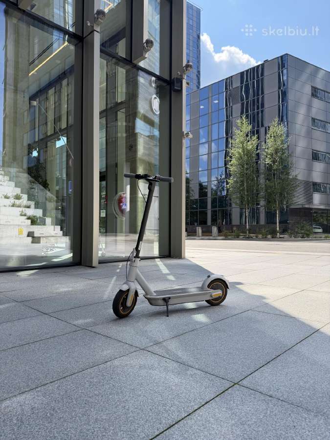 Ninebot G30