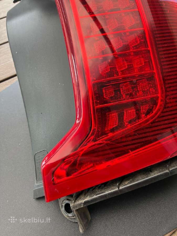 Volvo xc90 2015 galinis dešinys žibintas - nuotraukos Nr. 2