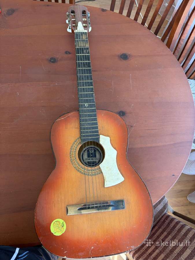 Gitara ,cremona