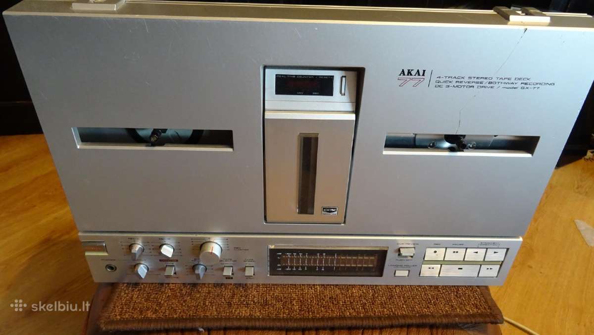 Juostinis Akai GX 77