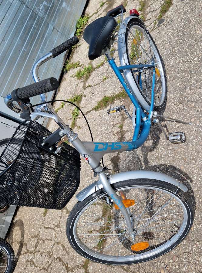 Moteriškas dviratis