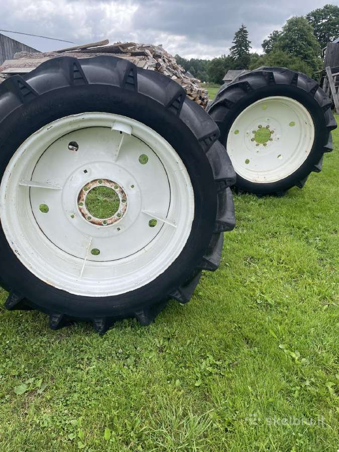 Parduodu padangas su ratlankiais - nuotraukos Nr. 2