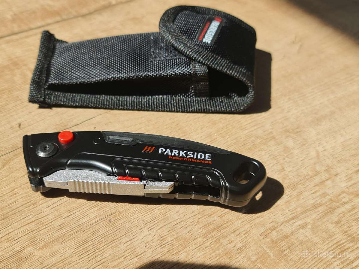 Parside skalpelio aštrumo peilis