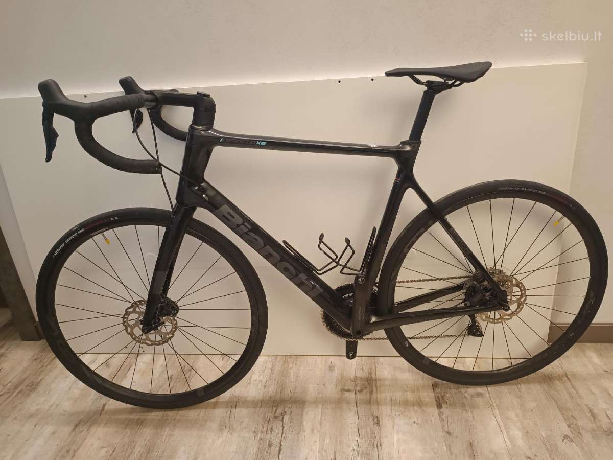Bianchi carbonas 2024 plentas