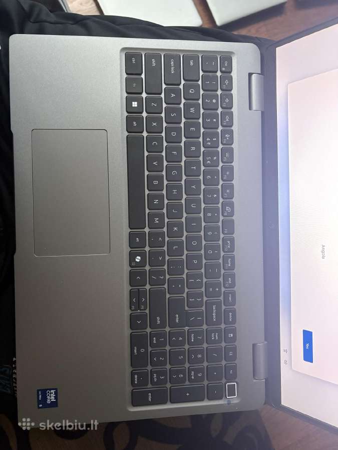 Dell Latitude 5550 laptopas - nuotraukos Nr. 4