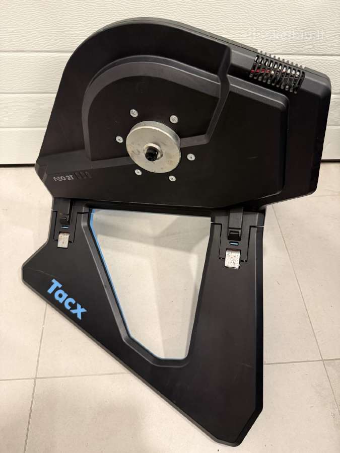 Garmin Tacx Neo 2t smart dviracio treniruoklis - nuotraukos Nr. 8