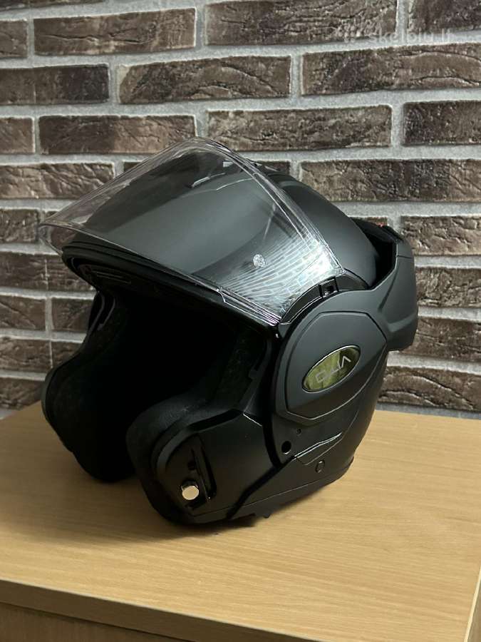 Vito Reverse Modular Helmet Matte Black