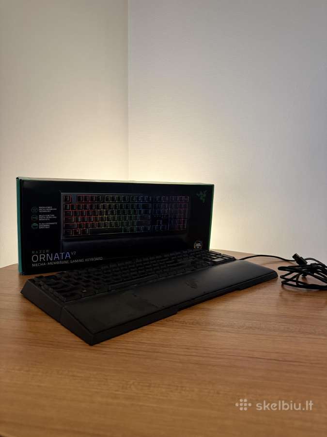Razer Ornata V2 žaidimų klaviatūra