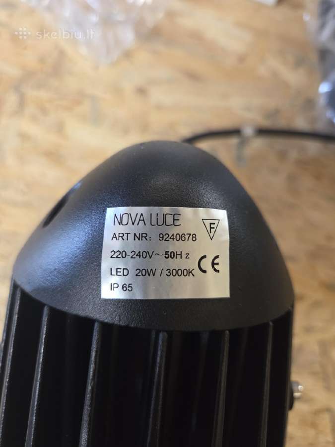 Fasado kryptiniai šviestuvai - nuotraukos Nr. 5