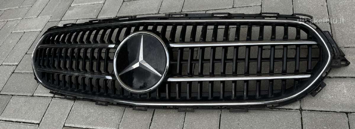 Mercedes-benz W213 grotelės, radaras ir ženkliukas