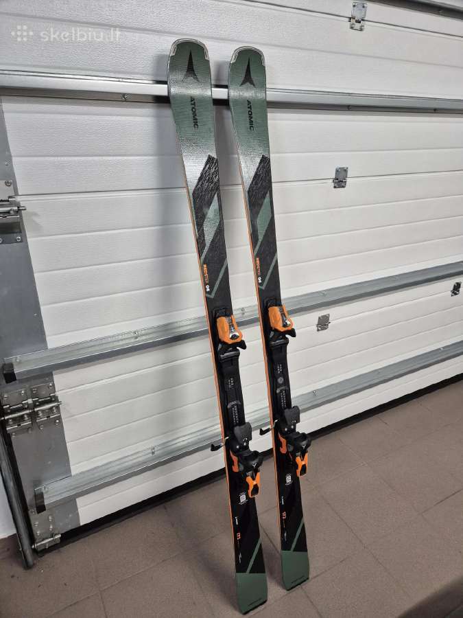 Atomic Redster Q6 slides 172cm