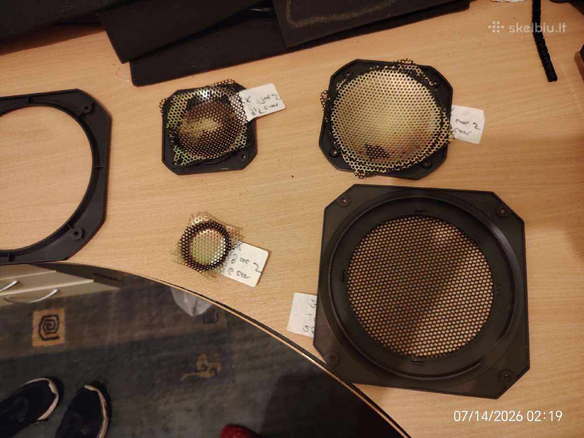Radiotechnika garsiakalbių apdaila - nuotraukos Nr. 3