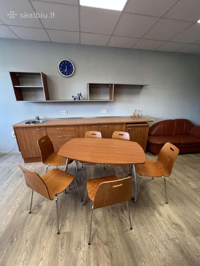 Narbuto virtuvės komp. ,stalas ,6 kėdės ir sofa
