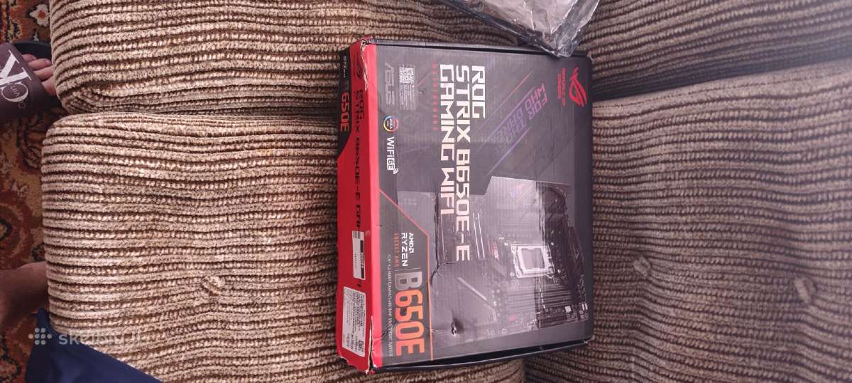 Asus rog strix b 650 e-e gaming WiFi