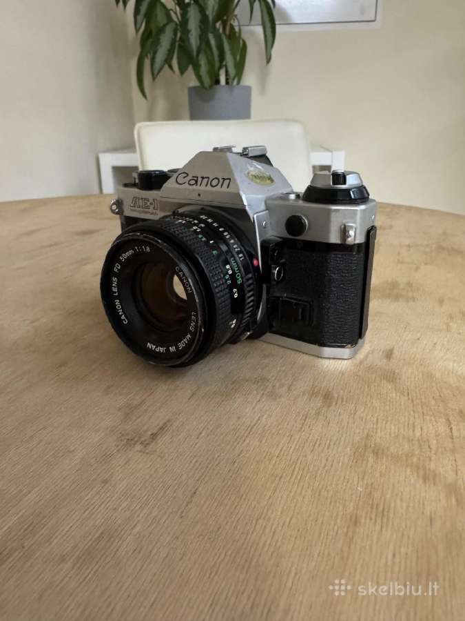 Canon Ae-1 Program