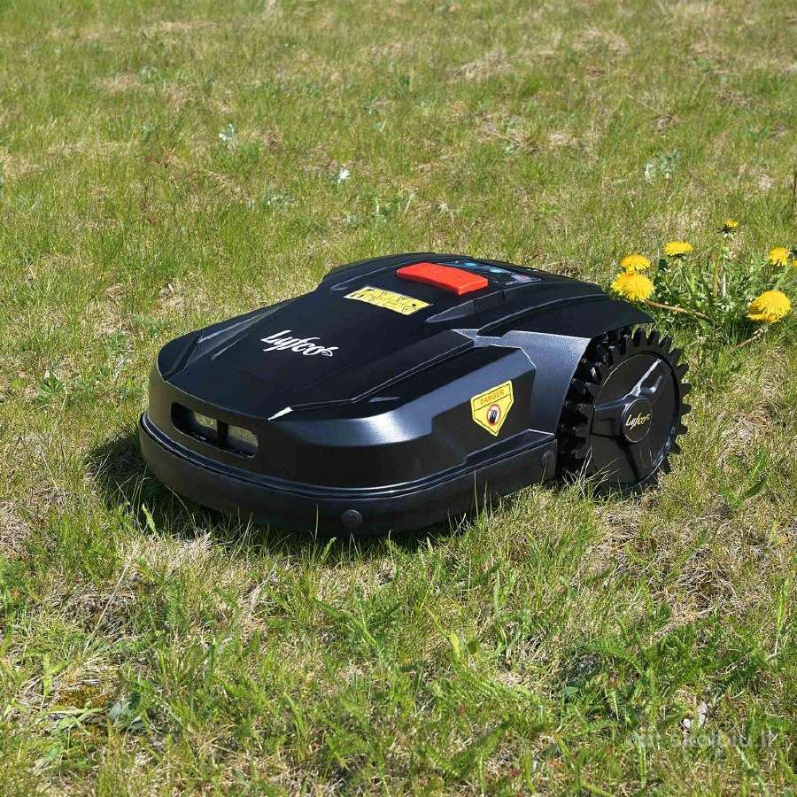 Vejos robotas 800 m²