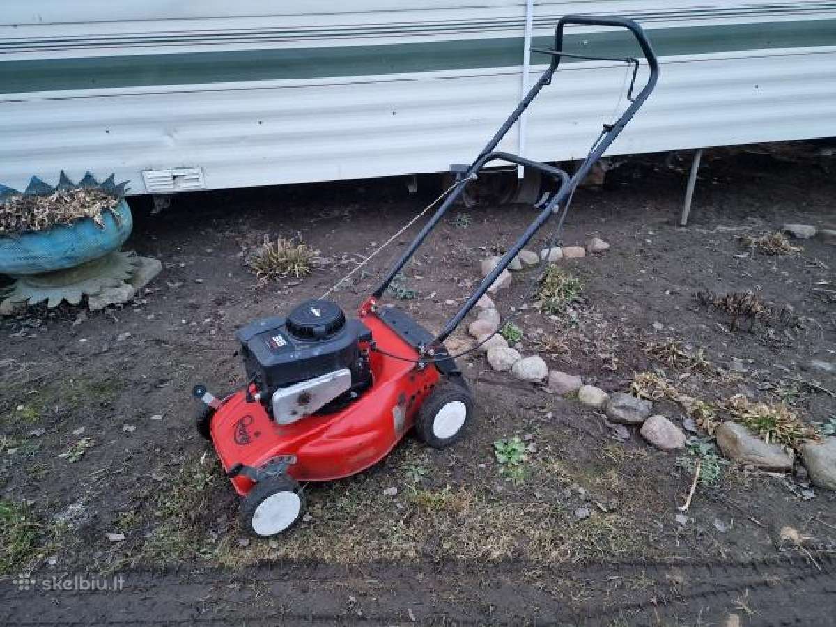 Žoliapjovė Briggs variklis,plotis 40cm,stumdoma