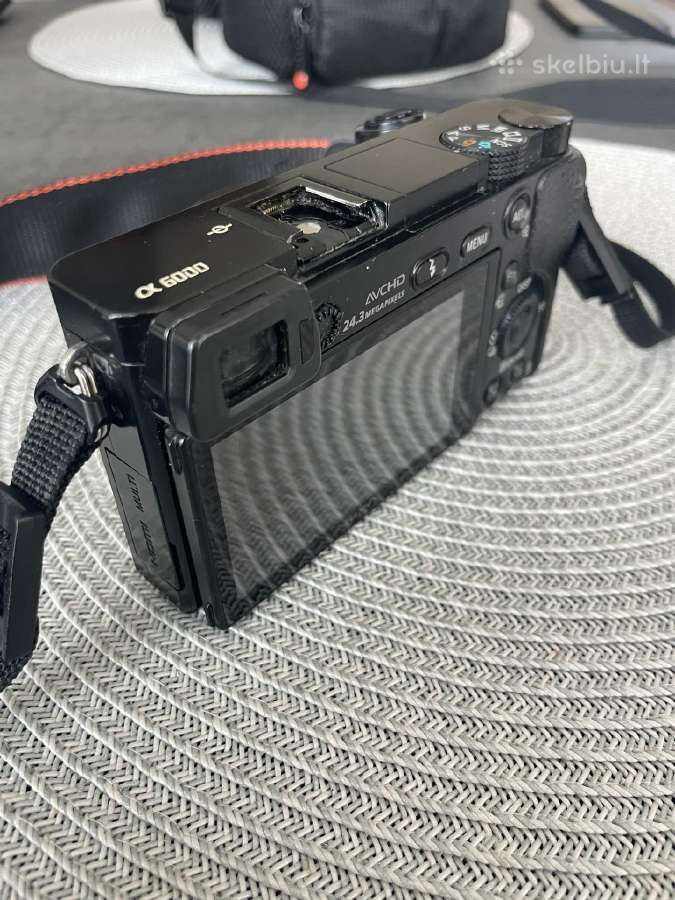 Sony A6000 + 2 objektyvai 16-50 Oss ir 55-210 Oss - nuotraukos Nr. 4