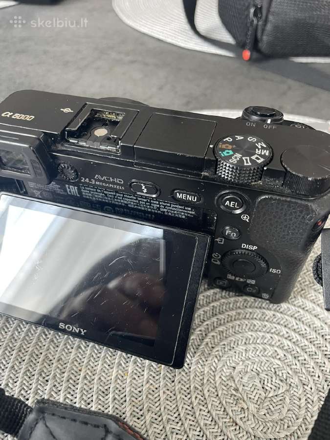 Sony A6000 + 2 objektyvai 16-50 Oss ir 55-210 Oss - nuotraukos Nr. 7